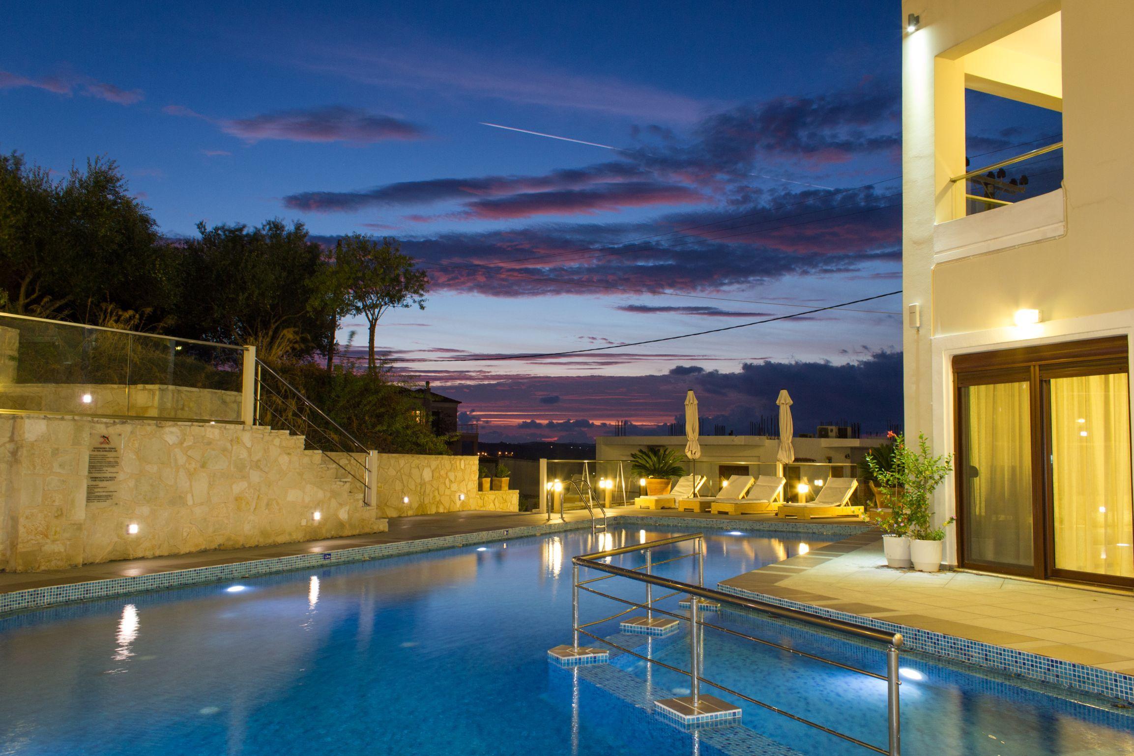 Esthisis Suites Chania Platanias  Ngoại thất bức ảnh